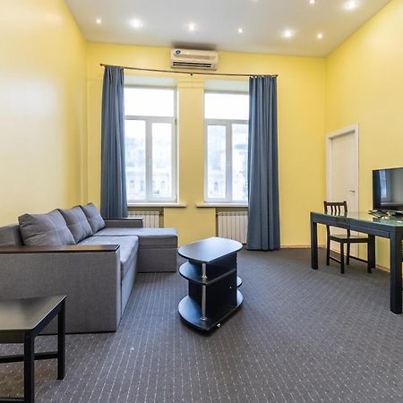 Kievacccommodation Near Gulliver 24H Self Check-In Exteriér fotografie
