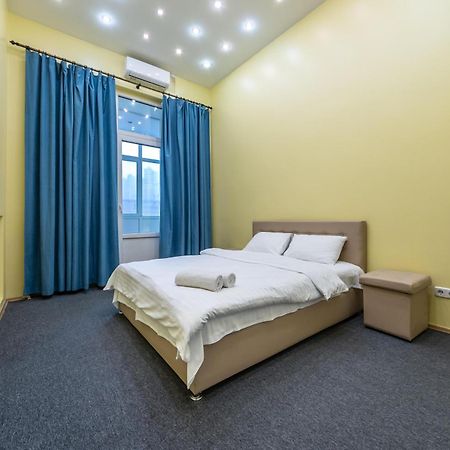 Kievacccommodation Near Gulliver 24H Self Check-In Exteriér fotografie