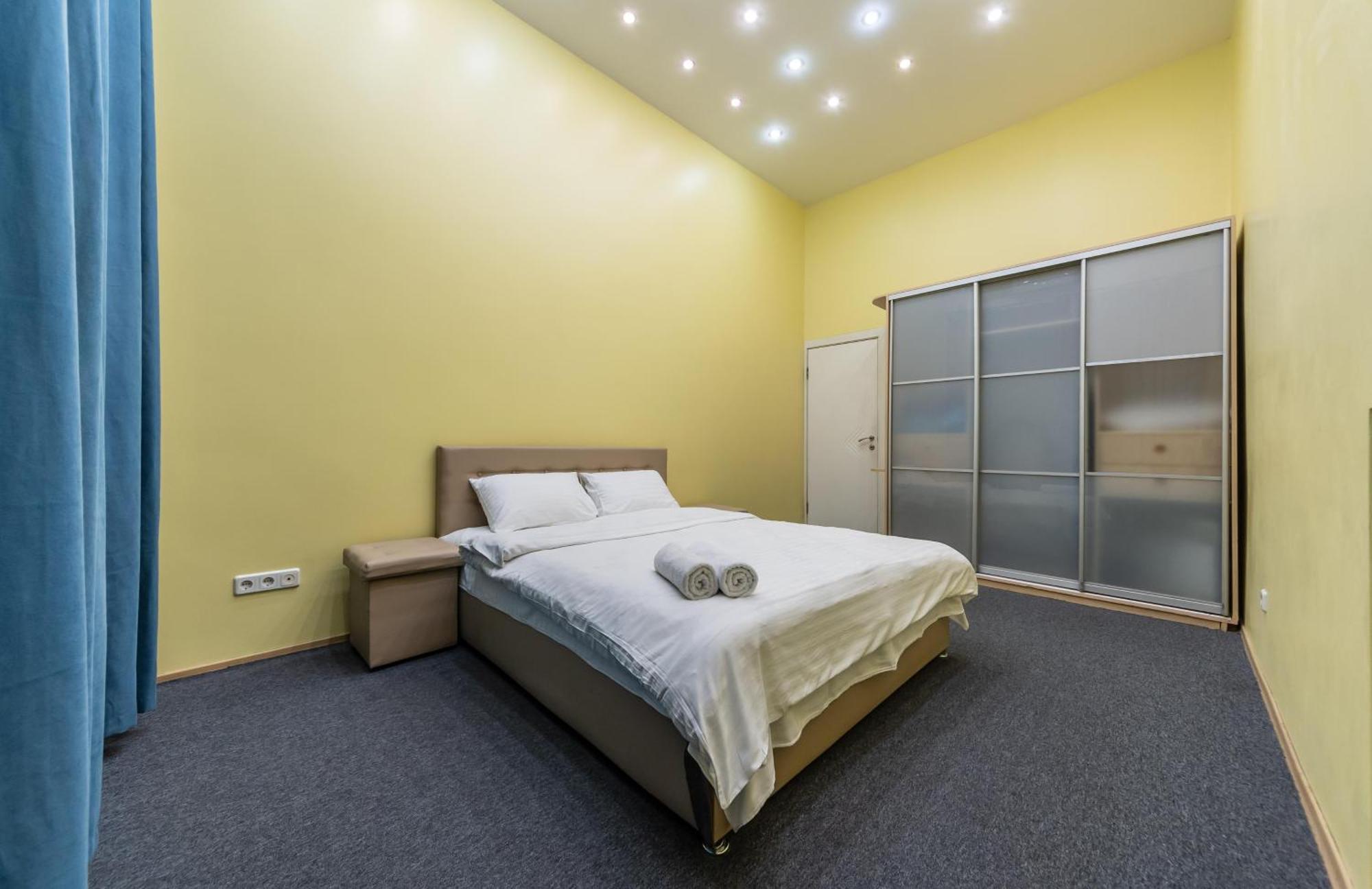 Kievacccommodation Near Gulliver 24H Self Check-In Exteriér fotografie